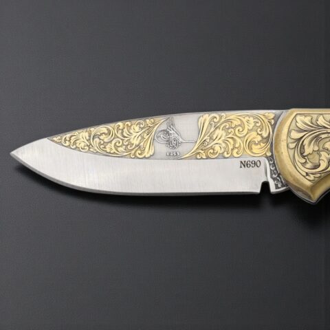 Alternative view of El Yapımı Altın Çakı Osmanlı Tuğrası Figürlü - N690