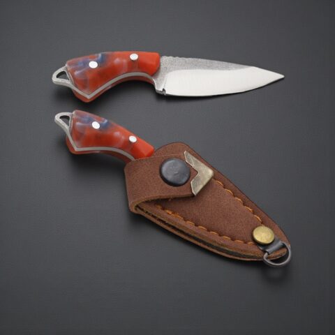 El Yapımı Mini Kolye Av Bıçağı 01