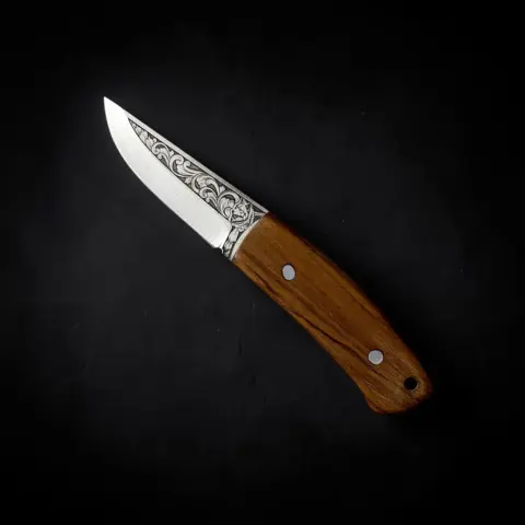 Puukko av bıçağı